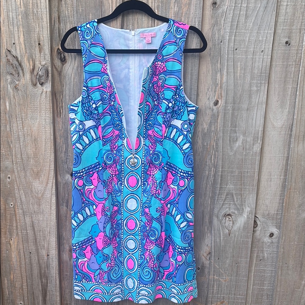 Lilly Pulitzer Blue and Pink Sheath Mini Dress
Excellent condition - Picture 2 of 10